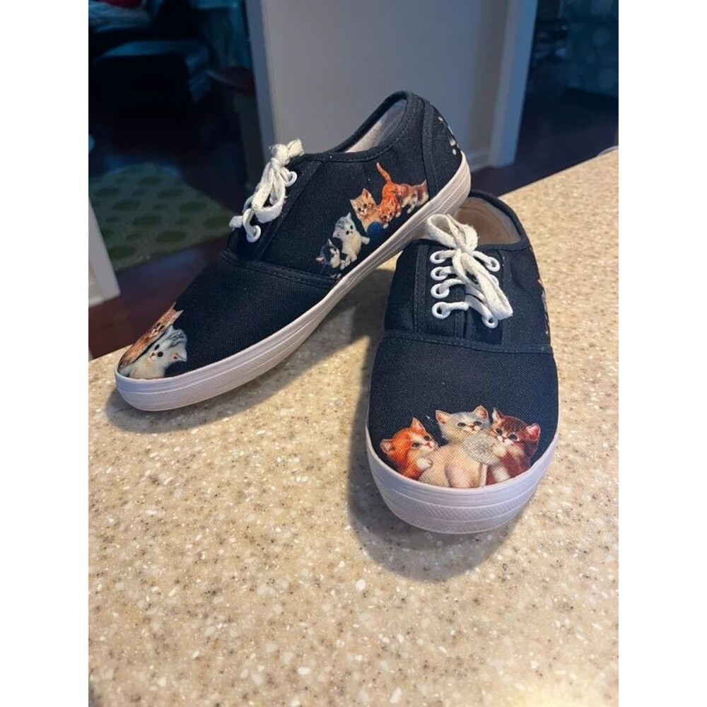 Bradford Exchange Cat Sneakers